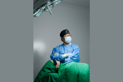 Milton Seigi Hayashi explica como a otoplastia vai além da estética e impacta autoestima e confiança.