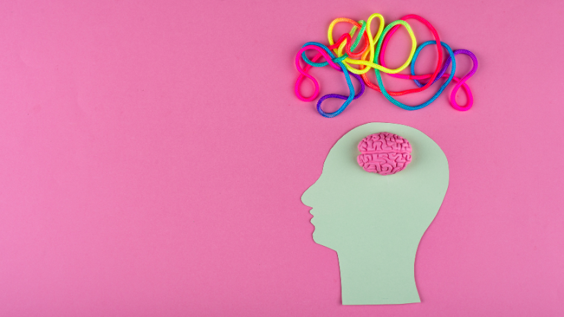 Alexandre Costa Pedrosa analisa como a neurodivergência influencia a gestão do tempo no dia a dia e os desafios da rotina moderna.