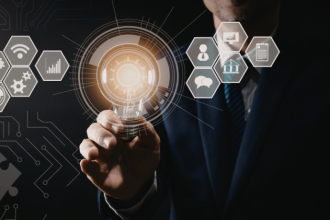 Andre de Barros Faria analisa o impacto das mudanças tecnológicas na competitividade empresarial e explica como as empresas podem se adaptar a um cenário cada vez mais digital.